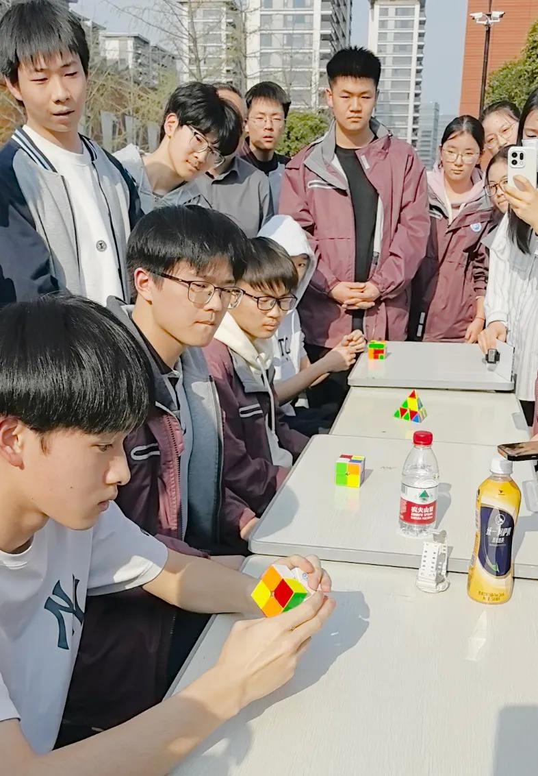 “魔法有方3.0”是很多学生的期待项目 记者邱伊娜摄